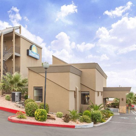 Days Inn By Wyndham St. George Bagian luar foto